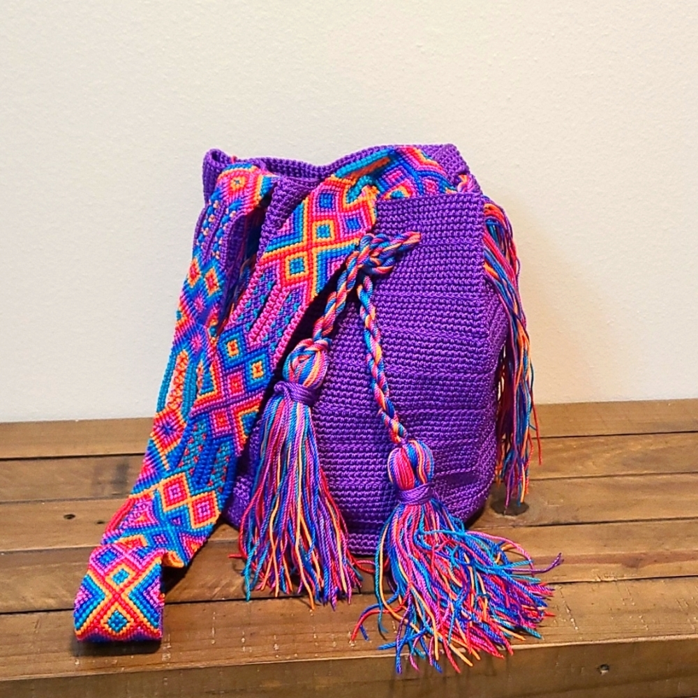 NEW wayuu style crossbody bag  Hand-woven lilac